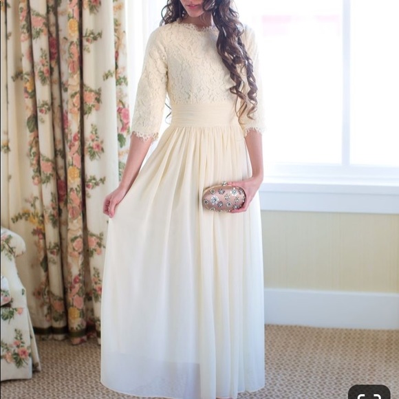 Dainty Jewells Dresses & Skirts - 💕Dainty Jewell English Manor Dress💕